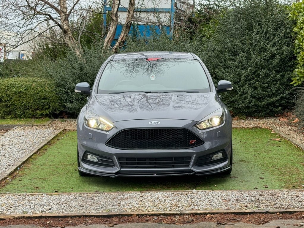 Used Ford Focus 2015 for sale - 77139551: Photo 13