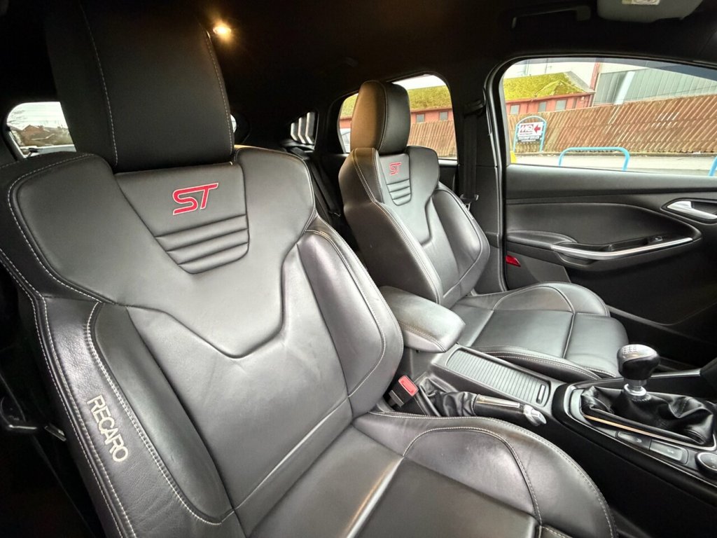 Used Ford Focus 2015 for sale - 77139551: Photo 16