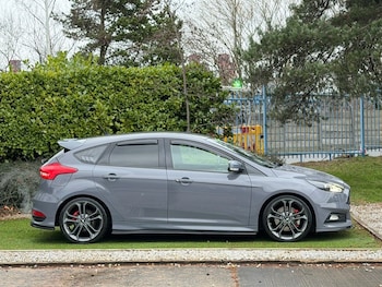 Used Ford Focus 2015 for sale - 77139551: Photo