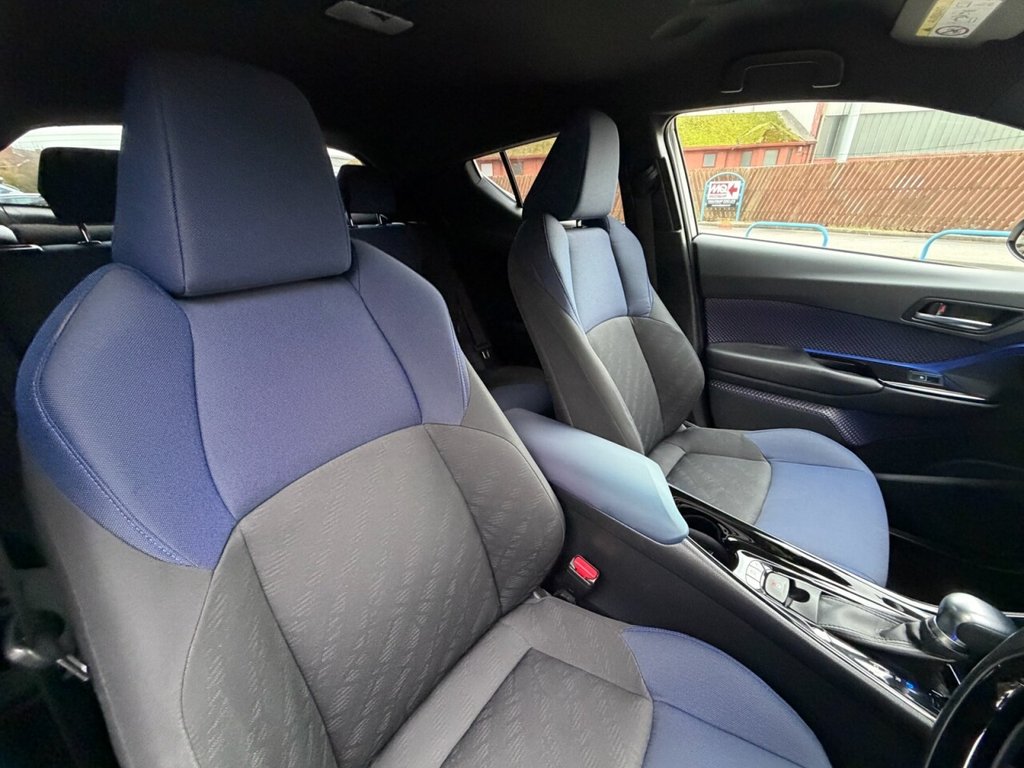 Used Toyota C-HR 2018 for sale - 76482048: Photo 10