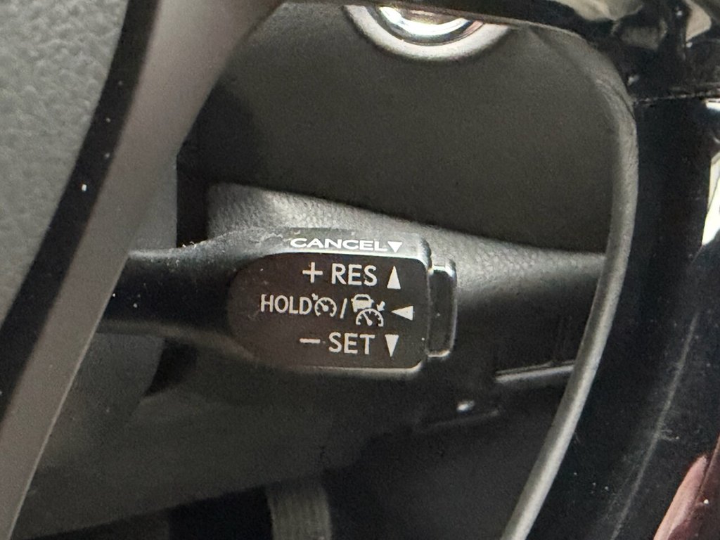 Used Toyota C-HR 2018 for sale - 76482048: Photo 17