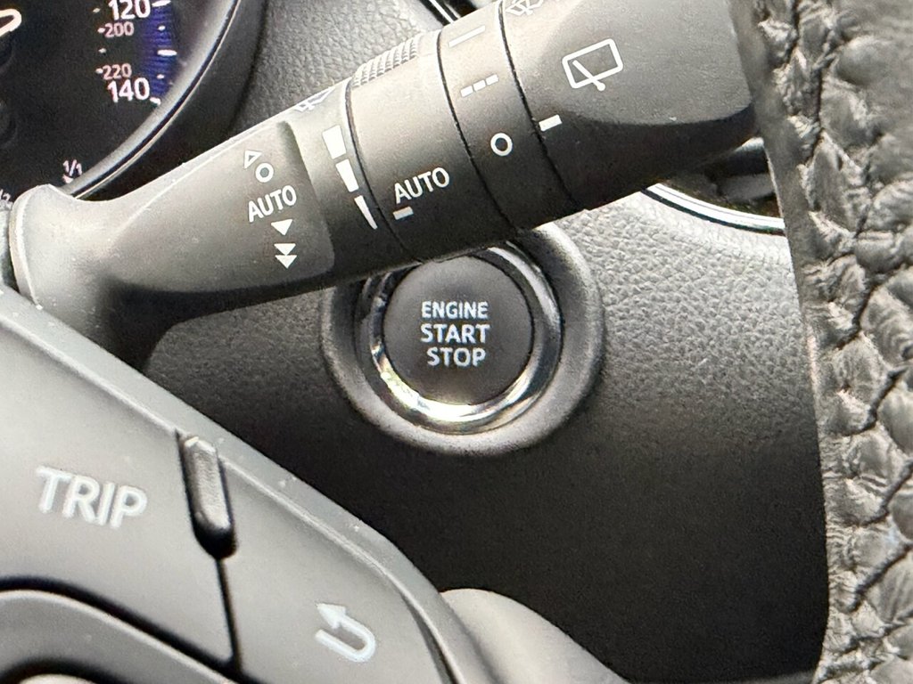 Used Toyota C-HR 2018 for sale - 76482048: Photo 18