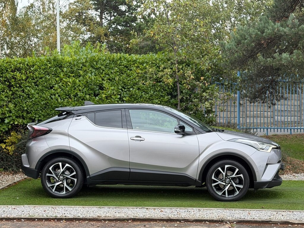 Used Toyota C-HR 2018 for sale - 76482048: Photo 2