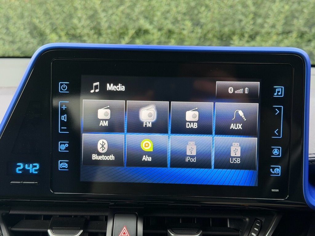 Used Toyota C-HR 2018 for sale - 76482048: Photo 23