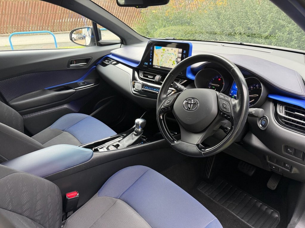 Used Toyota C-HR 2018 for sale - 76482048: Photo 3