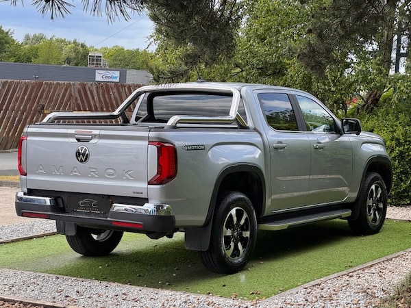 Used Volkswagen Amarok 2024 for sale - 75211684: Photo 8