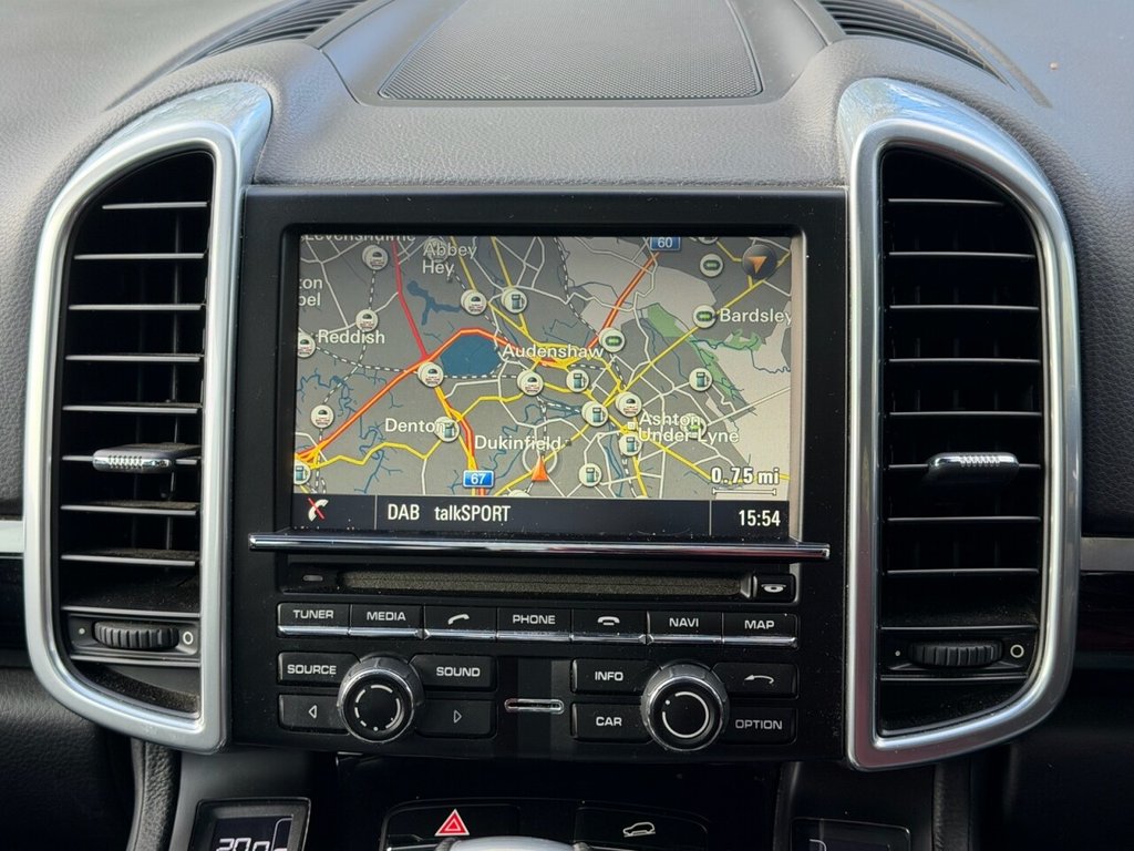 Used Porsche Cayenne 2016 for sale - 76820599: Photo 23