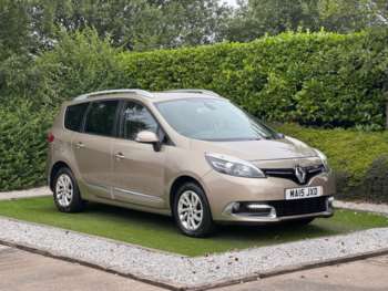 2015 (15) - 1.5 dCi Dynamique TomTom MPV 5dr Diesel EDC Euro 5 (110 ps)