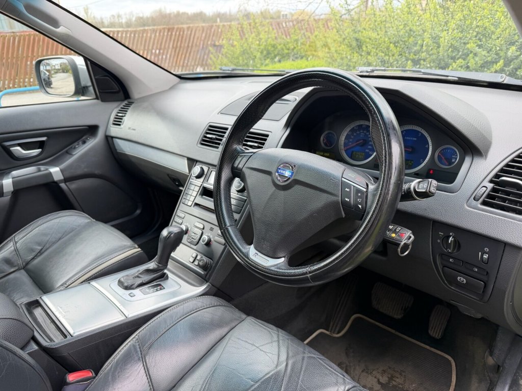 Used Volvo XC90 2011 for sale - 78008736: Photo 3