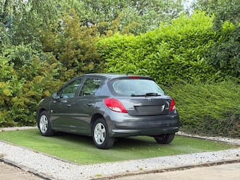 Used Peugeot 207 2011 for sale - 79737867: Photo