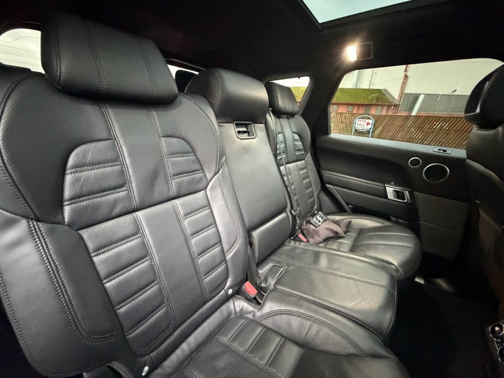 Used Land Rover Range Rover Sport 2017 for sale - 76985946: Photo 16