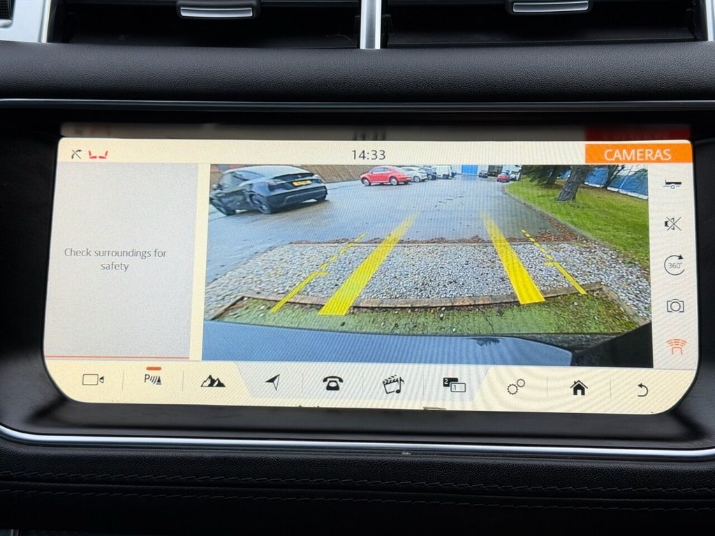 Used Land Rover Range Rover Sport 2017 for sale - 76985946: Photo 35