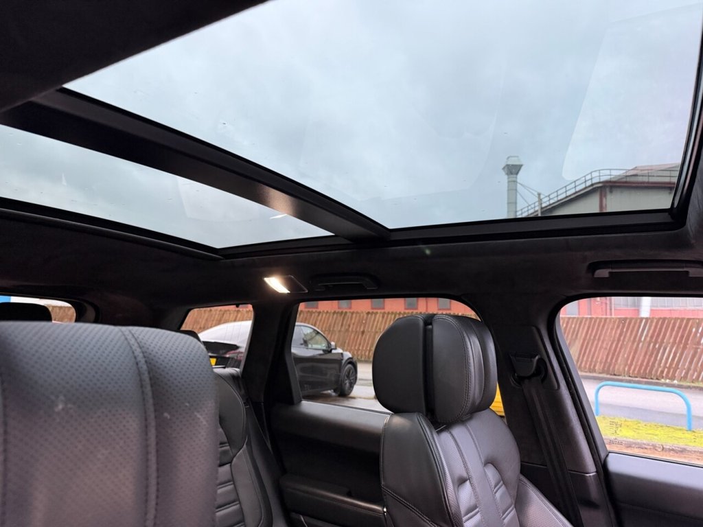 Used Land Rover Range Rover Sport 2017 for sale - 76985946: Photo 4