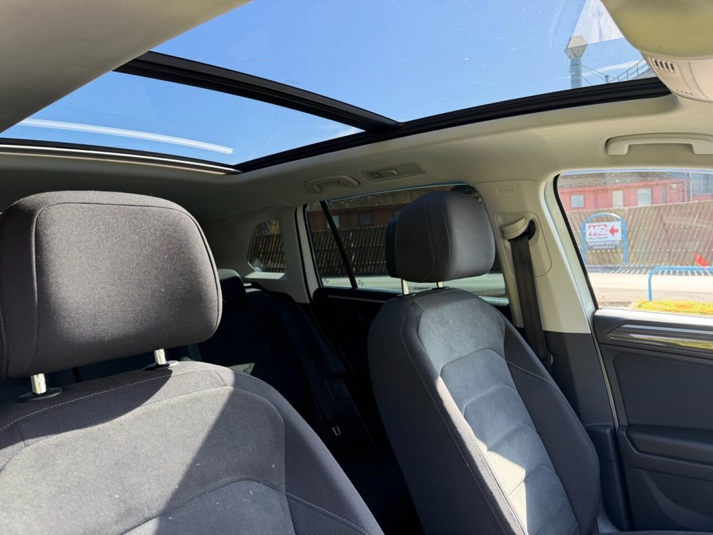 Used Volkswagen Tiguan 2018 for sale - 78149232: Photo 11