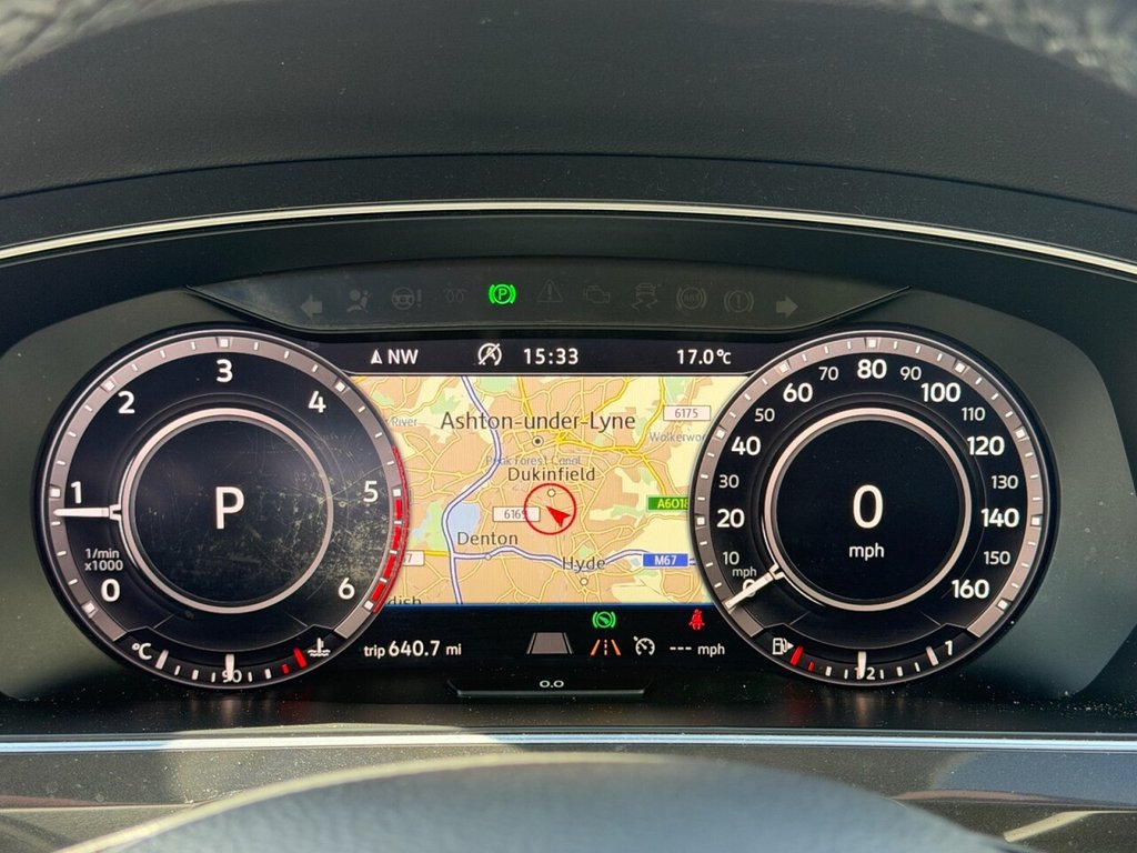 Used Volkswagen Tiguan 2018 for sale - 78149232: Photo 28