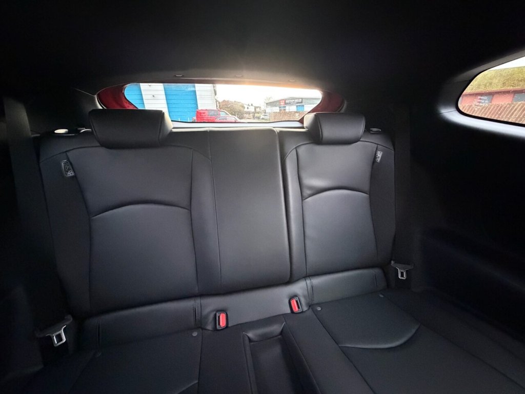 Used Toyota Yaris 2021 for sale - 77408310: Photo 24