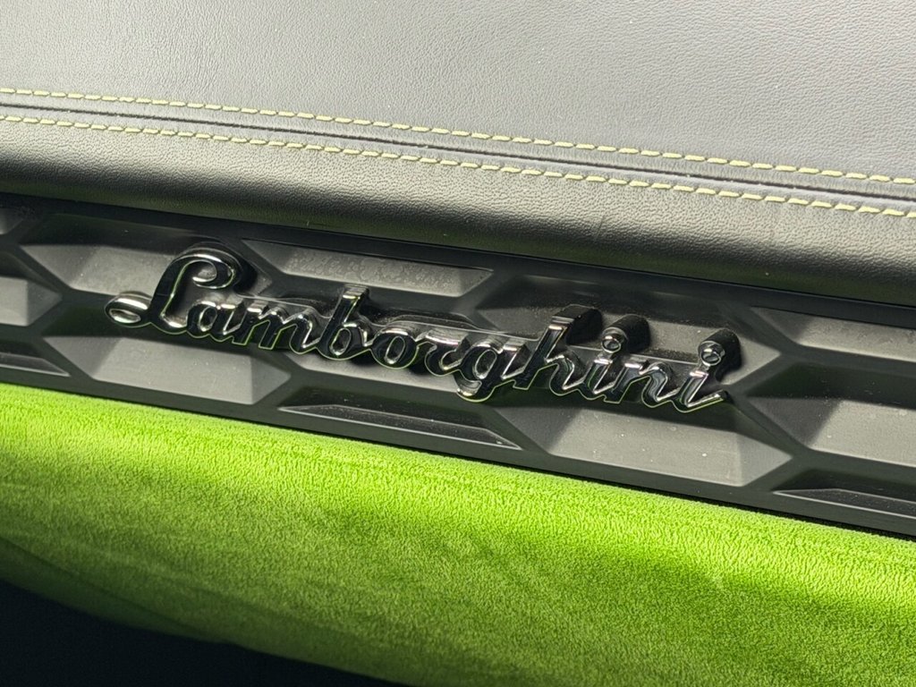 Used Lamborghini Huracan 2016 for sale - 77384243: Photo 28