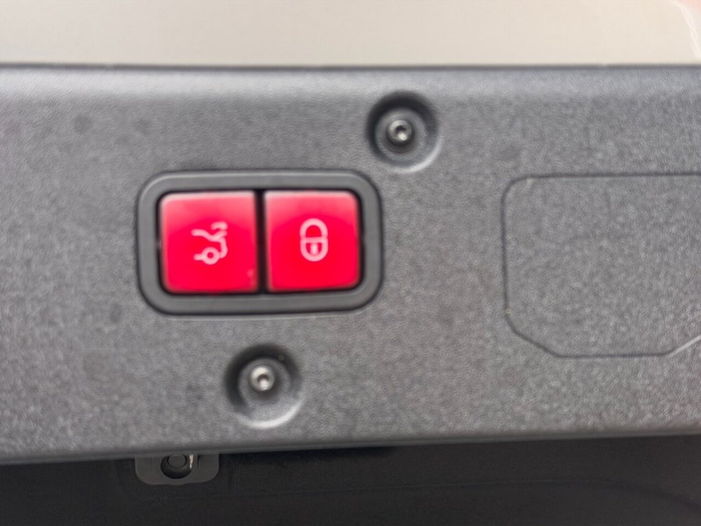 Used Mercedes-Benz CL 2007 for sale - 77370080: Photo 29