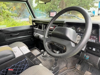 Used Land Rover Defender 110 1989 for sale - 78805556: Photo