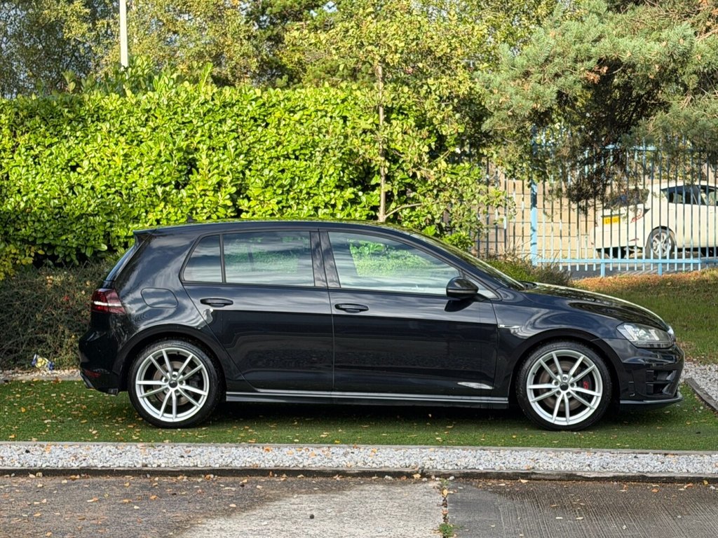 Used Volkswagen Golf 2016 for sale - 76367763: Photo 2
