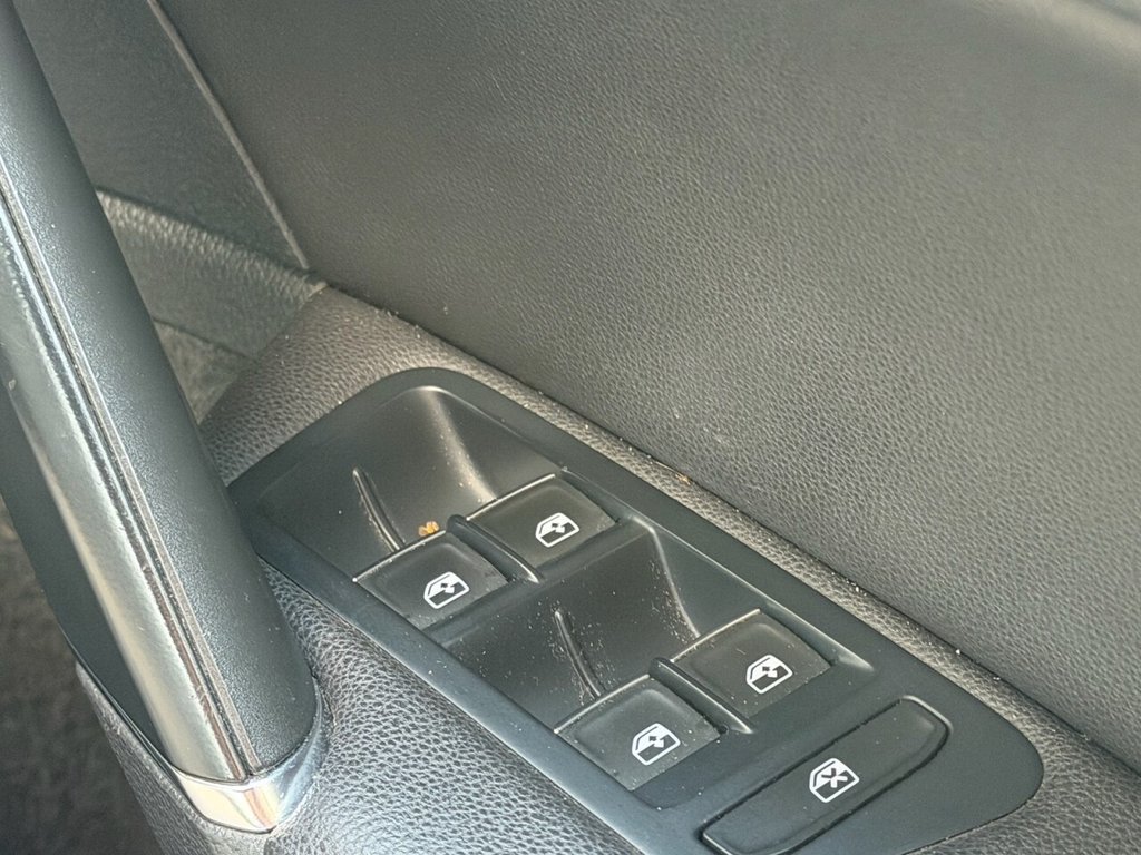 Used Volkswagen Golf 2016 for sale - 76367763: Photo 21