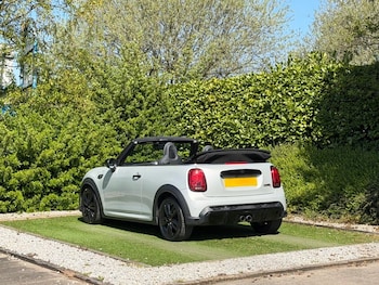 Used MINI Convertible 2022 for sale - 79238107: Photo