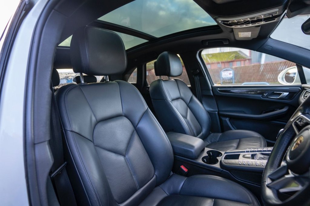 Used Porsche Macan 2015 for sale - 77056308: Photo 12