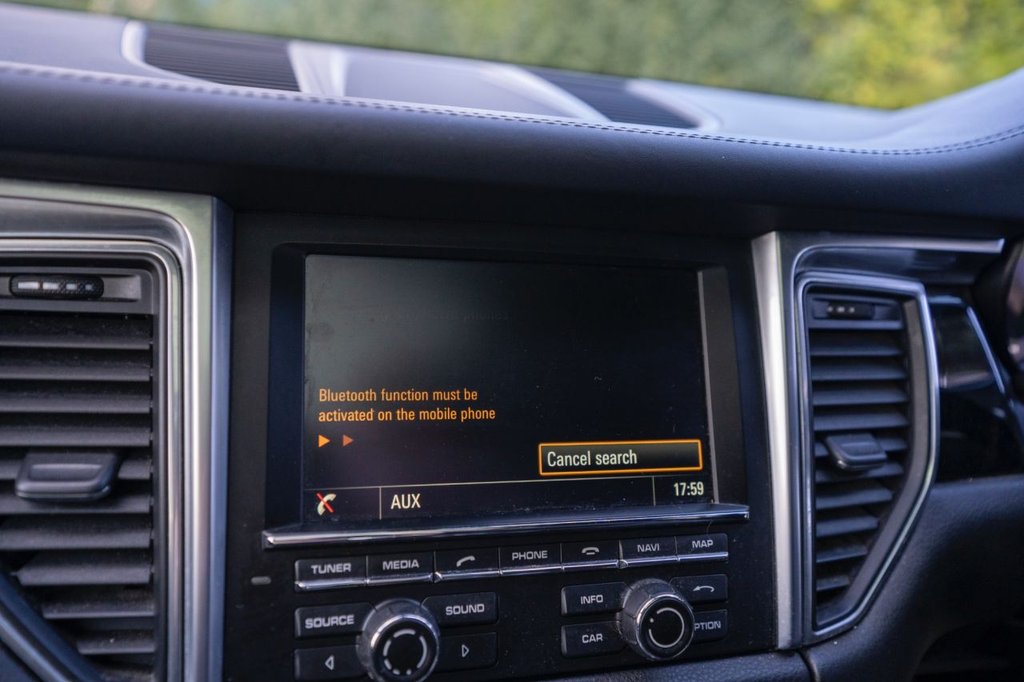 Used Porsche Macan 2015 for sale - 77056308: Photo 27