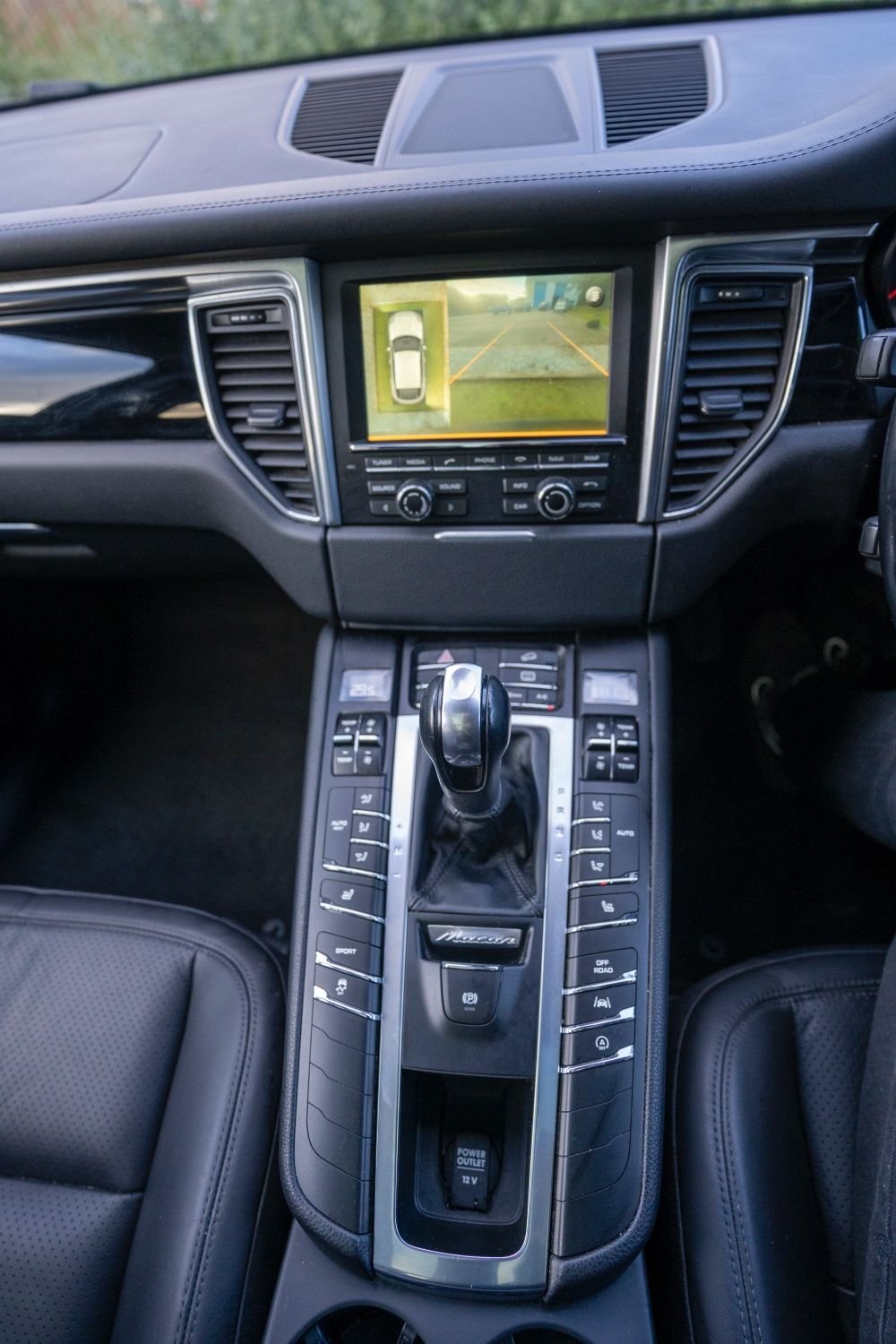 Used Porsche Macan 2015 for sale - 77056308: Photo 32