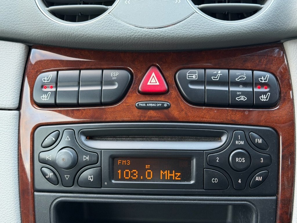 Used Mercedes-Benz CLK 2004 for sale - 76934754: Photo 14