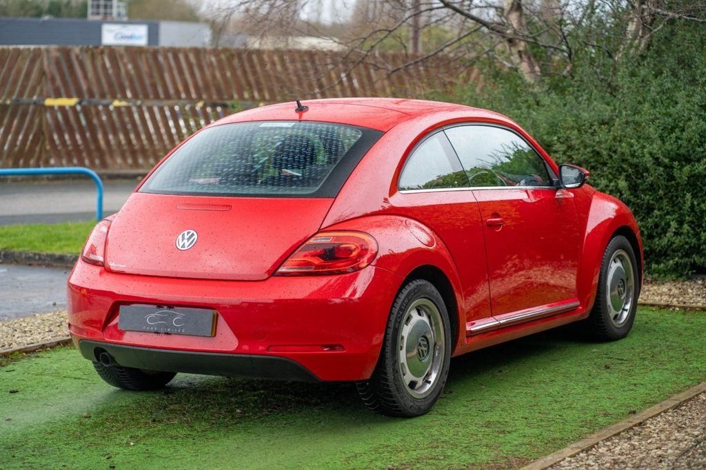 Used Volkswagen Beetle 2015 for sale - 77672671: Photo 3