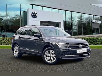 2022 (72) - 1.5 TSI (EVO) DSG 2023MY Life 5-Door