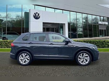 Used Volkswagen Tiguan 2022 for sale - 75676646: Photo