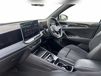 Used Volkswagen Tiguan 2025 for sale - 79081863: Photo