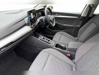 Used Volkswagen Golf 2026 for sale - 79858767: Photo