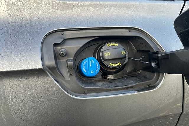 Used Volkswagen Touareg 2023 for sale - 76910868: Photo 24