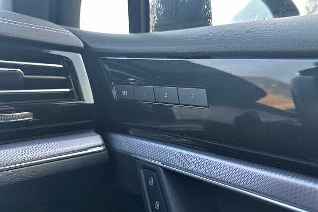 Used Volkswagen Touareg 2023 for sale - 76910868: Photo 27