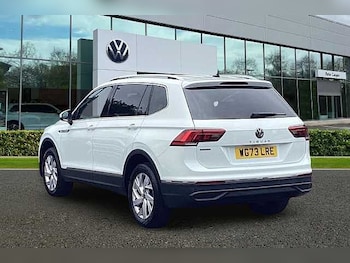 Used Volkswagen Tiguan Allspace 2023 for sale - 78894517: Photo
