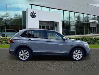 Used Volkswagen Tiguan 2021 for sale - 75891095: Photo