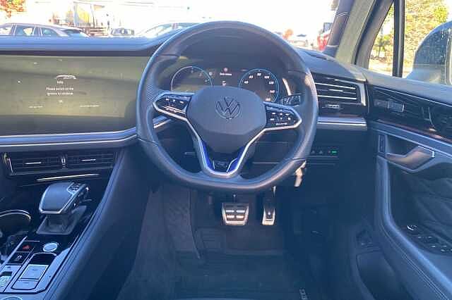 Used Volkswagen Touareg 2023 for sale - 76950934: Photo 14