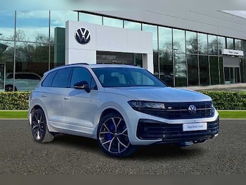 Used Volkswagen Touareg 2023 for sale - 76950934: Photo