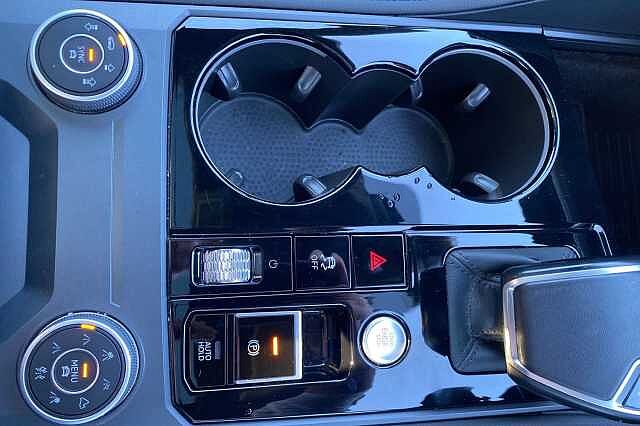 Used Volkswagen Touareg 2023 for sale - 76950934: Photo 28