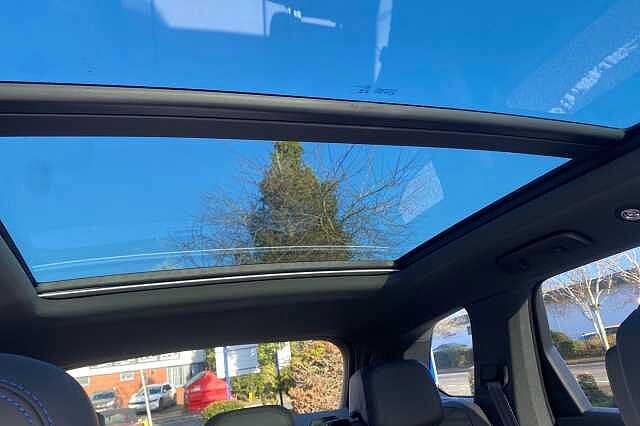 Used Volkswagen Touareg 2023 for sale - 76950934: Photo 31