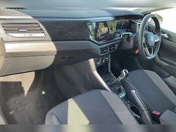 Used Volkswagen Polo 2024 for sale - 78367040: Photo