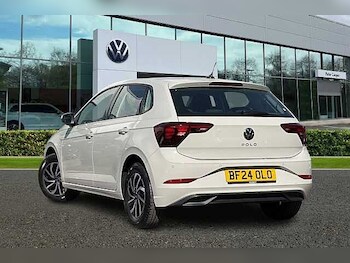 Used Volkswagen Polo 2024 for sale - 78367040: Photo