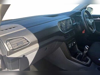 Used Volkswagen T-Cross 2021 for sale - 77990460: Photo