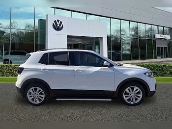 Used Volkswagen T-Cross 2021 for sale - 77990460: Photo