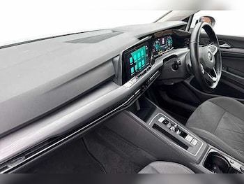 Used Volkswagen Golf 2022 for sale - 77213290: Photo