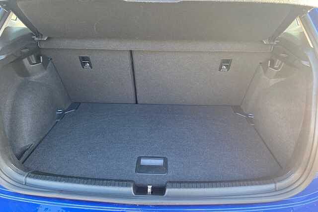 Used Volkswagen Polo 2023 for sale - 77027852: Photo 11