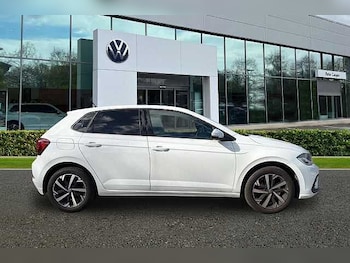 Used Volkswagen Polo 2025 for sale - 77077422: Photo